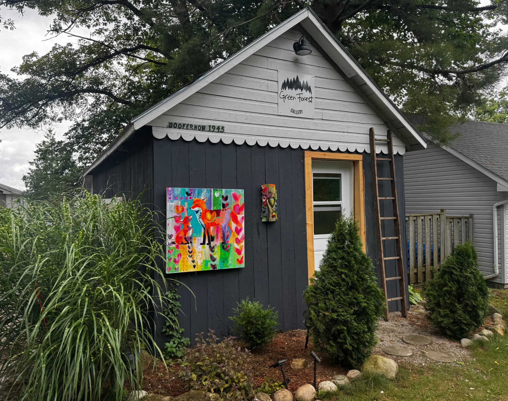 Green Forest Gallery studio exterior on Bass Lake